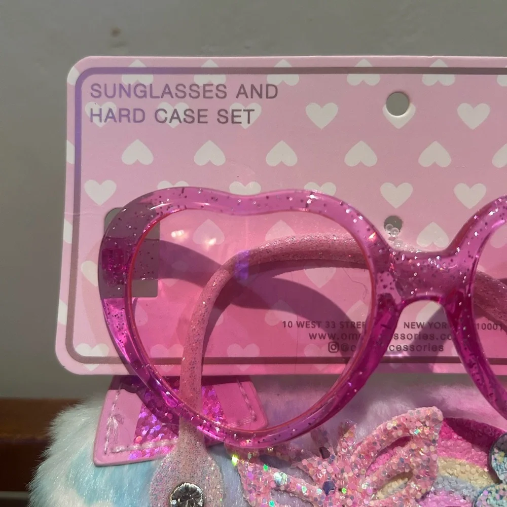 OMG ACCESSORIES Kids' Bella Butterfly Rainbow Faux Fur Purse & Sunglasses Set